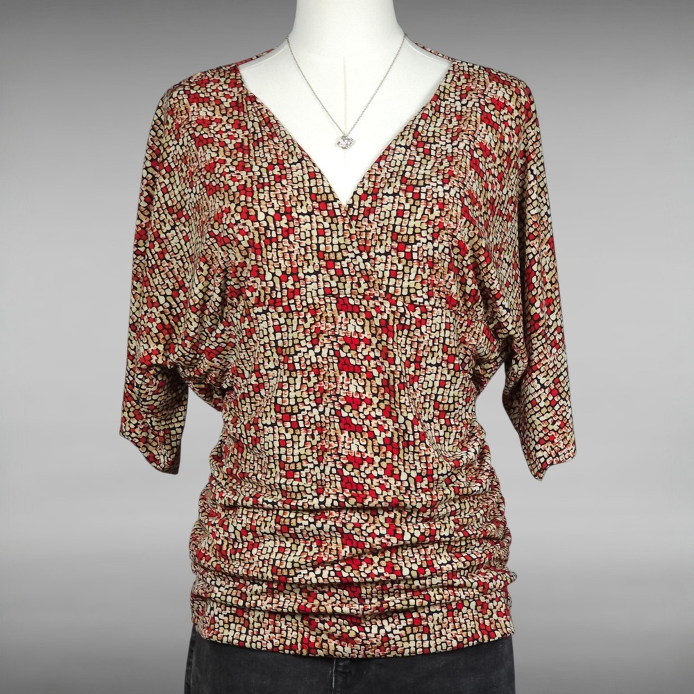 BCBGMAXAZRIA Ruched Surplice Dolman Sleeve Blouse Geometric Print Red L Chic